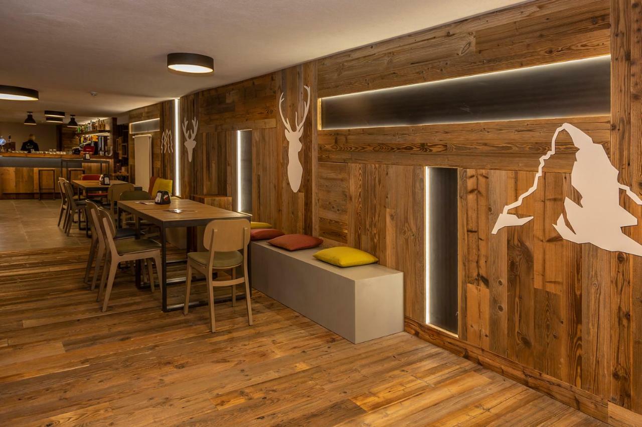 Hotel Petit Palais Breuil-Cervinia Esterno foto